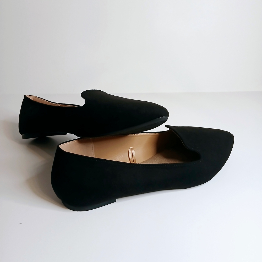 Black Suede Pointed-Toe Flats Womens Size 9 Wide - Picture 5 of 8